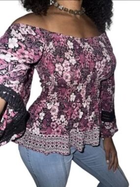 Angie Off-Shoulder Pink Floral Smocked Peasant Top. NWT Size Small